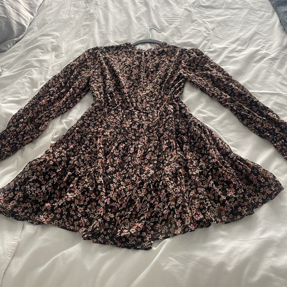 Ever New multi-colour skater dress size 4 petite - Picture 3 of 3